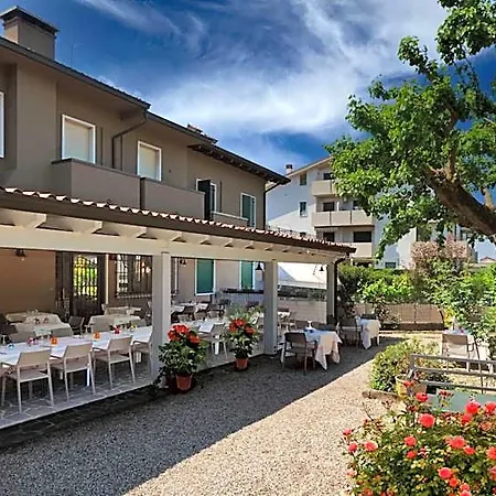 Gelmini Hotel 2*
