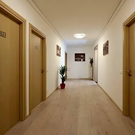 Gelmini Otel 2*