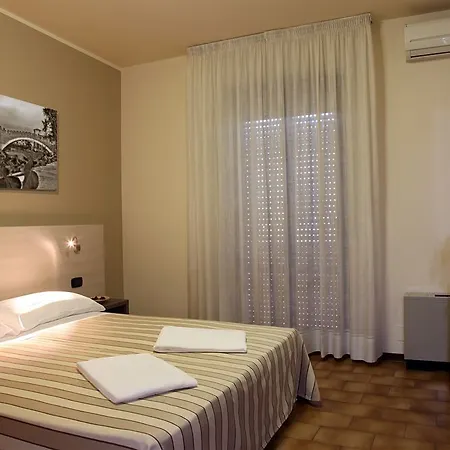 Gelmini מלון ורונה