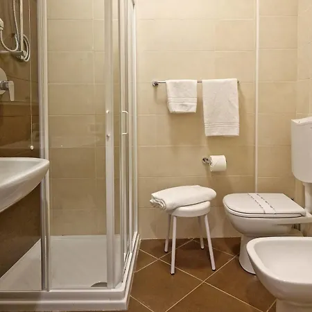 Hotel Gelmini 2*